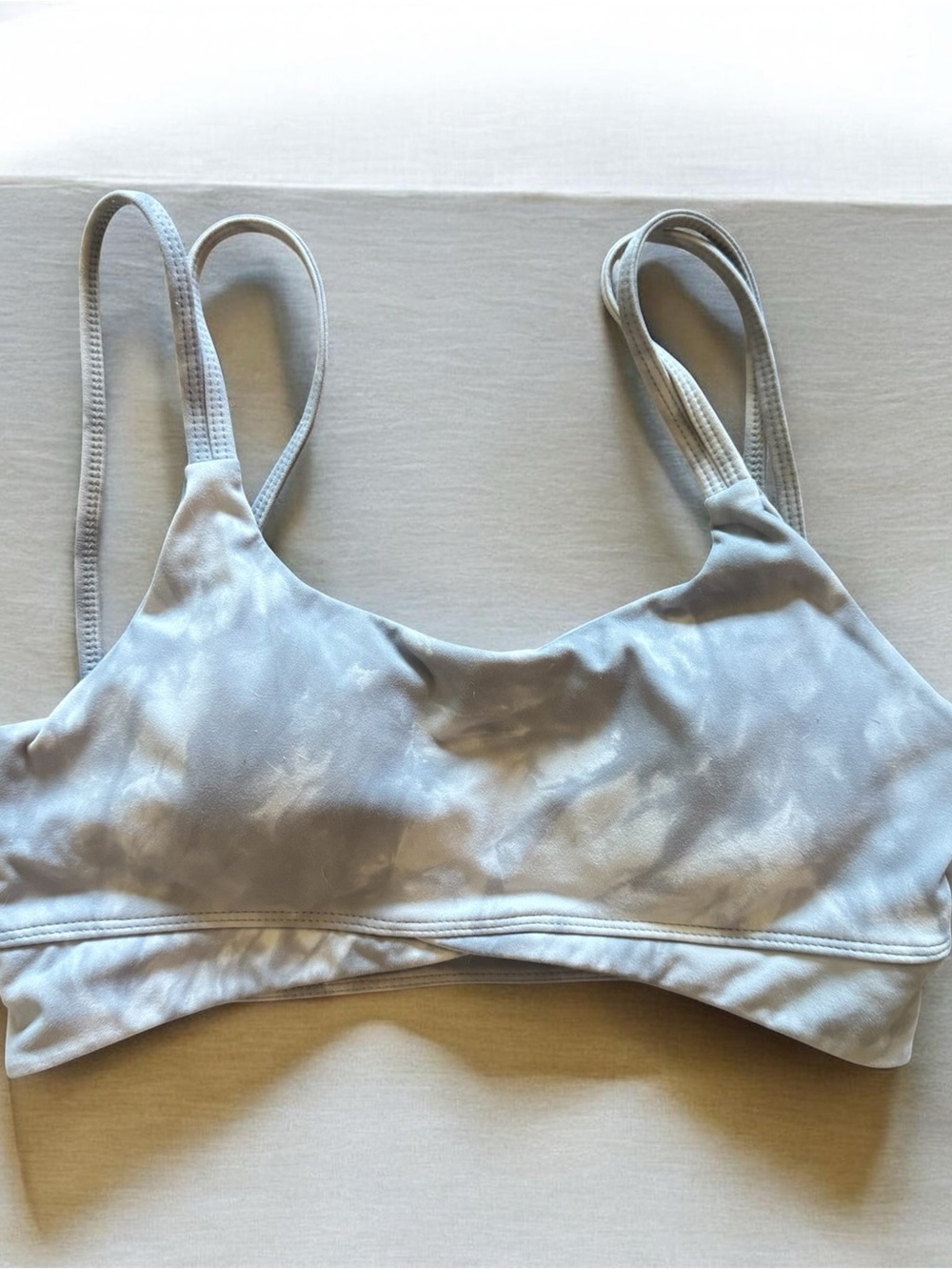 Lycit sports bra size medium. Comfortable Everyday Support